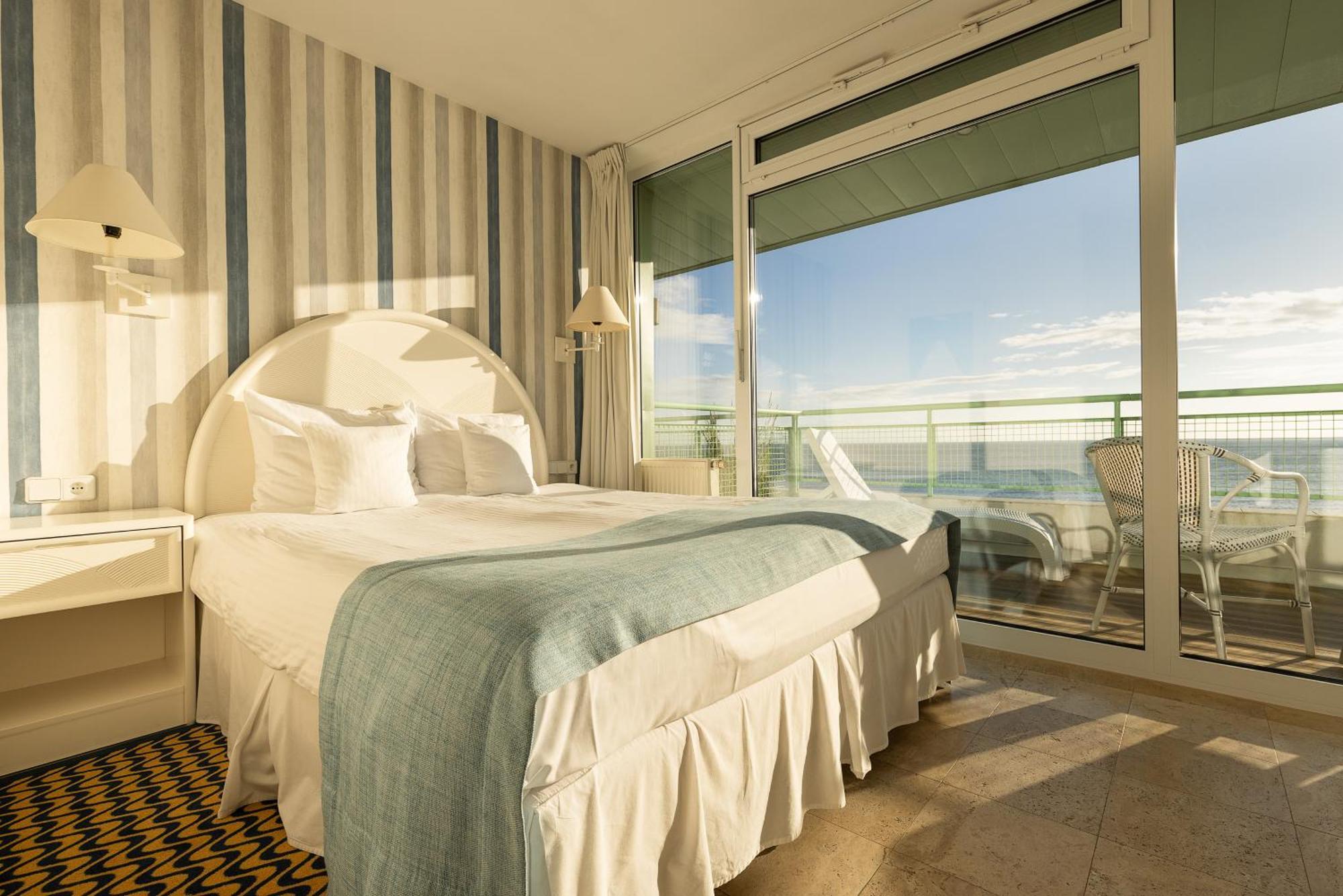 Hotel Bryza Resort & Spa Jurata Buitenkant foto