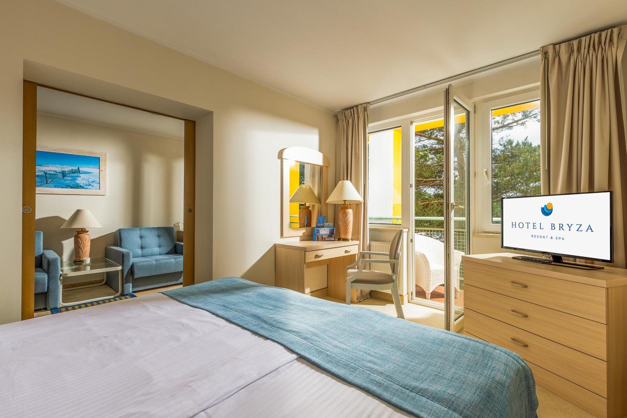 Hotel Bryza Resort & Spa Jurata Buitenkant foto