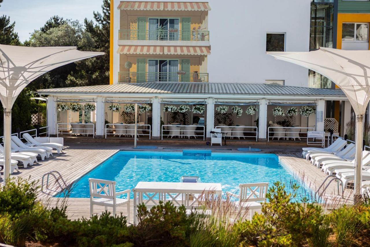 Hotel Bryza Resort & Spa Jurata Buitenkant foto